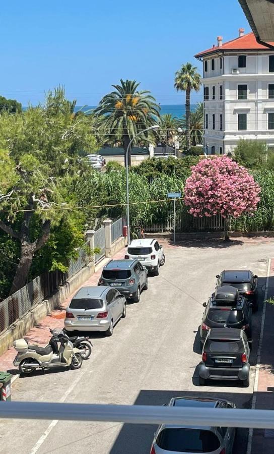 Da Cate - Appartamento Al Mare Grottammare Exterior photo